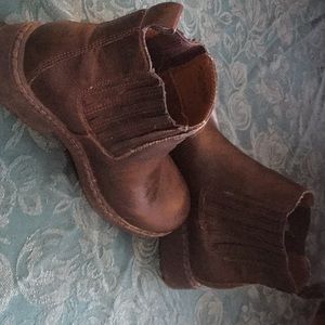 Boots - great condition by b.o.c Cute !!!!